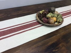 GRAIN SACK CREAM/RED SHORT RUNNER 14"X32"